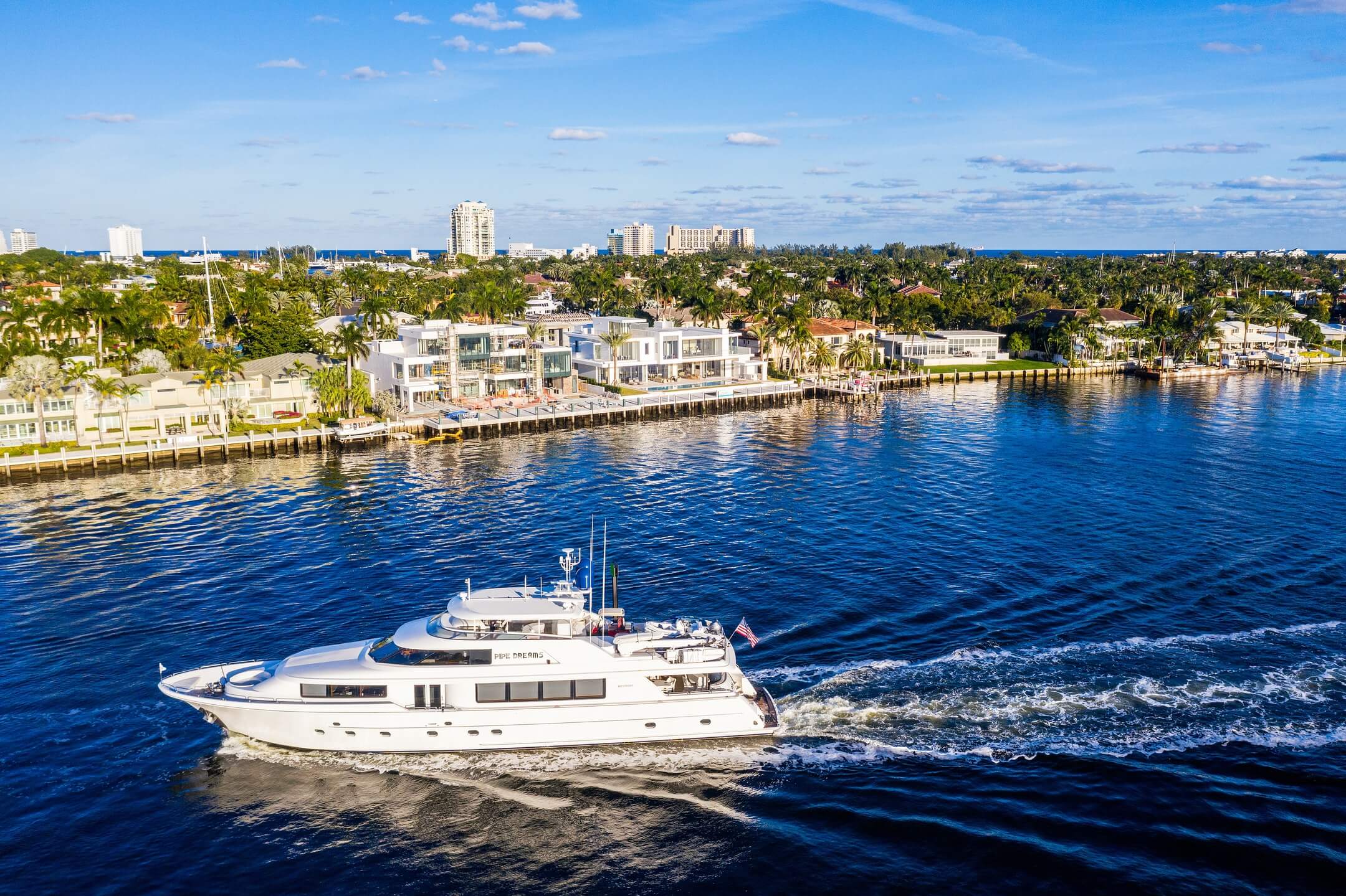 Lauderdale harbor beach